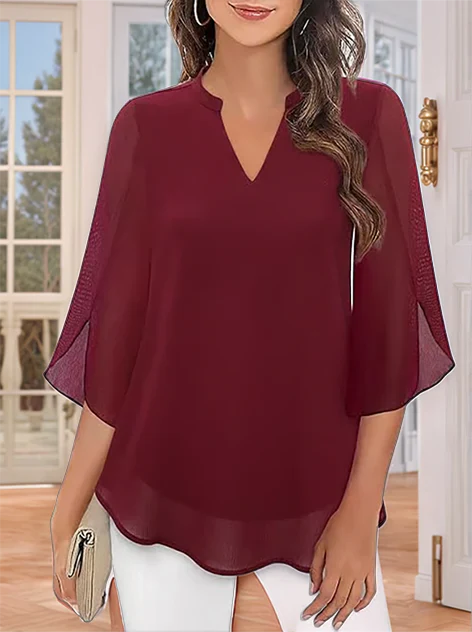 Claudia I Blouse with V-Neck